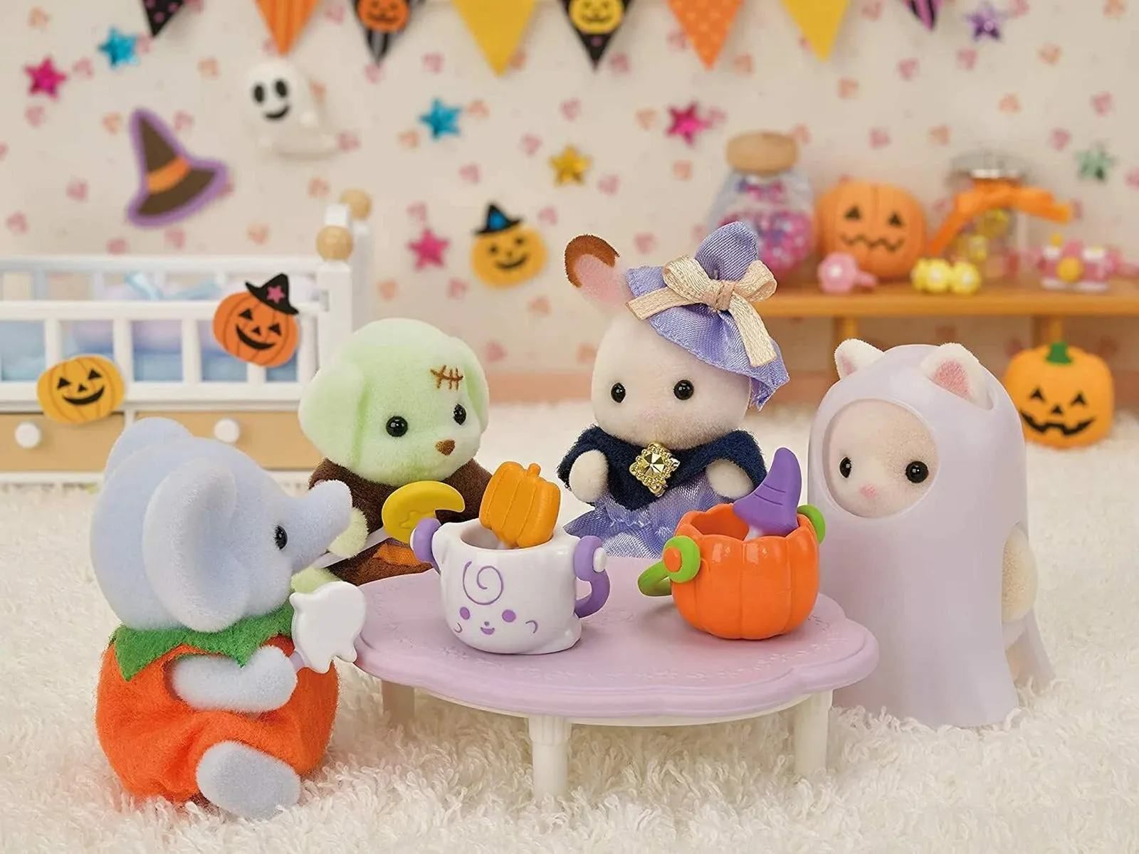 Sylvanian Families Trick Or Treat Parade