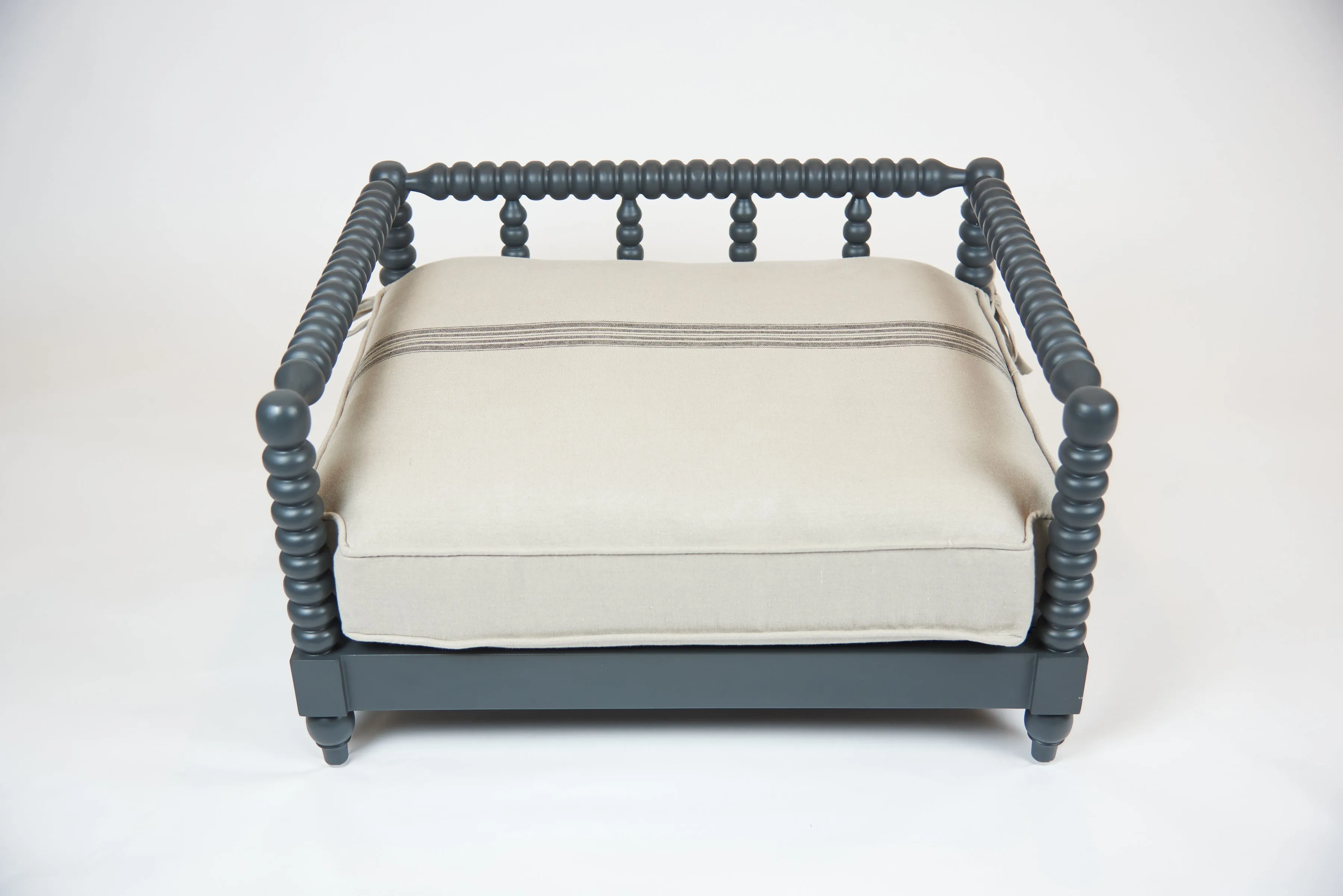 The Mason Bed